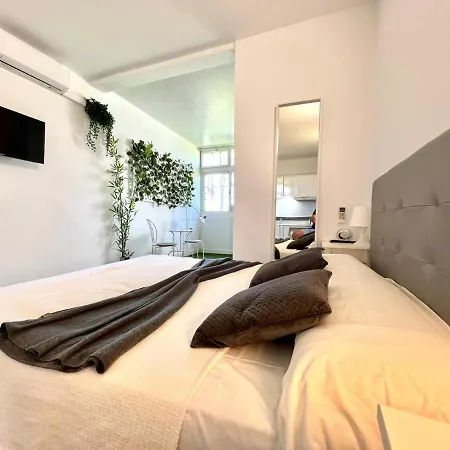 Apartment Estudio Con Bonita Piscina, A 450m De La Playa En