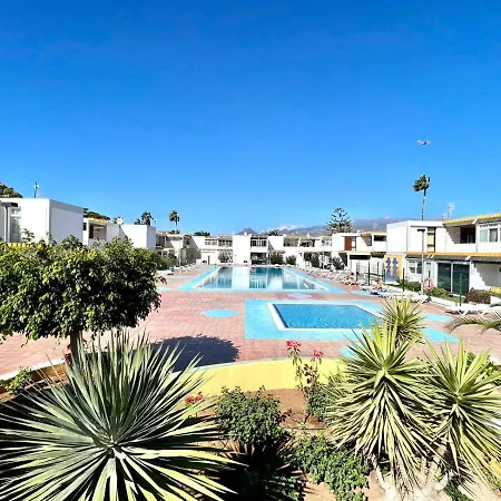 Estudio Con Bonita Piscina, A 450m De La Playa En Costa Del Silencio