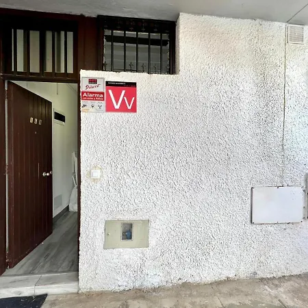 Estudio Con Bonita Piscina, A 450m De La Playa En Appartement